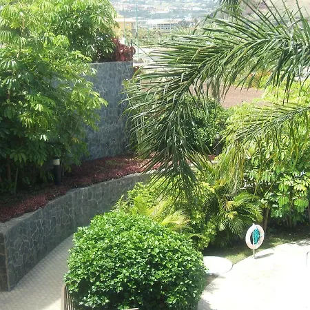 Fewo-mar-y-teide-romantico-grosszuegig-mit-2-terrassen-pool-parkplatz-sicht-auf-meer-und-teide
